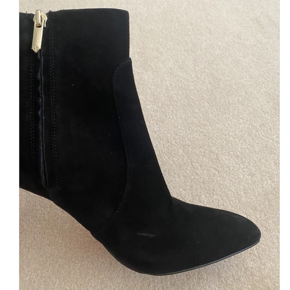 SAM EDELMAN SUEDE POINTED TOE ANKLE BOOTIES - Picture 14 of 14